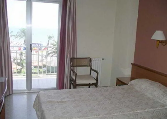 Hotel Servigroup Trinimar 4*